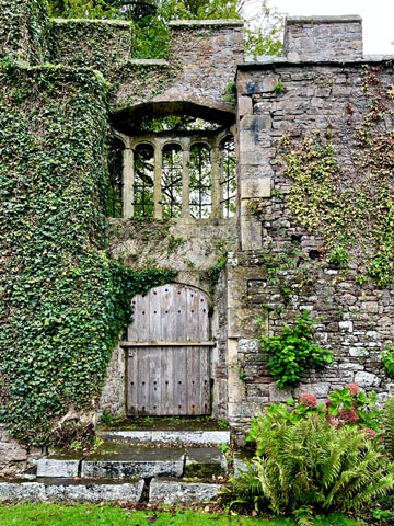 Thornbury Castle Gate