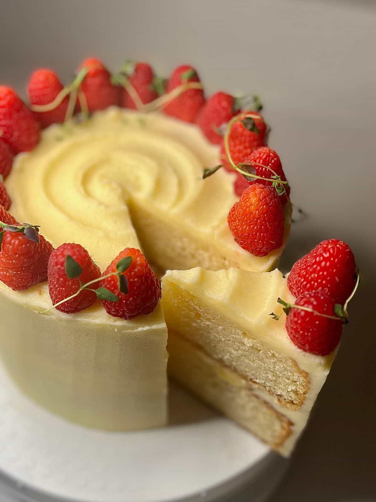 Cake with Strawberries on Top