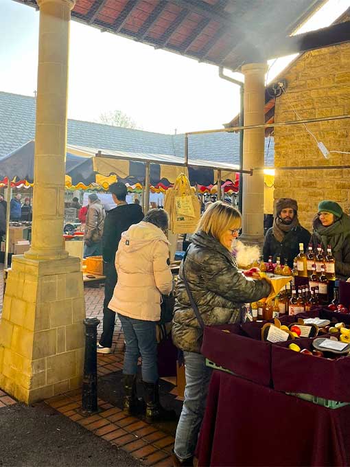 A-Saturday-in-Stroud-4